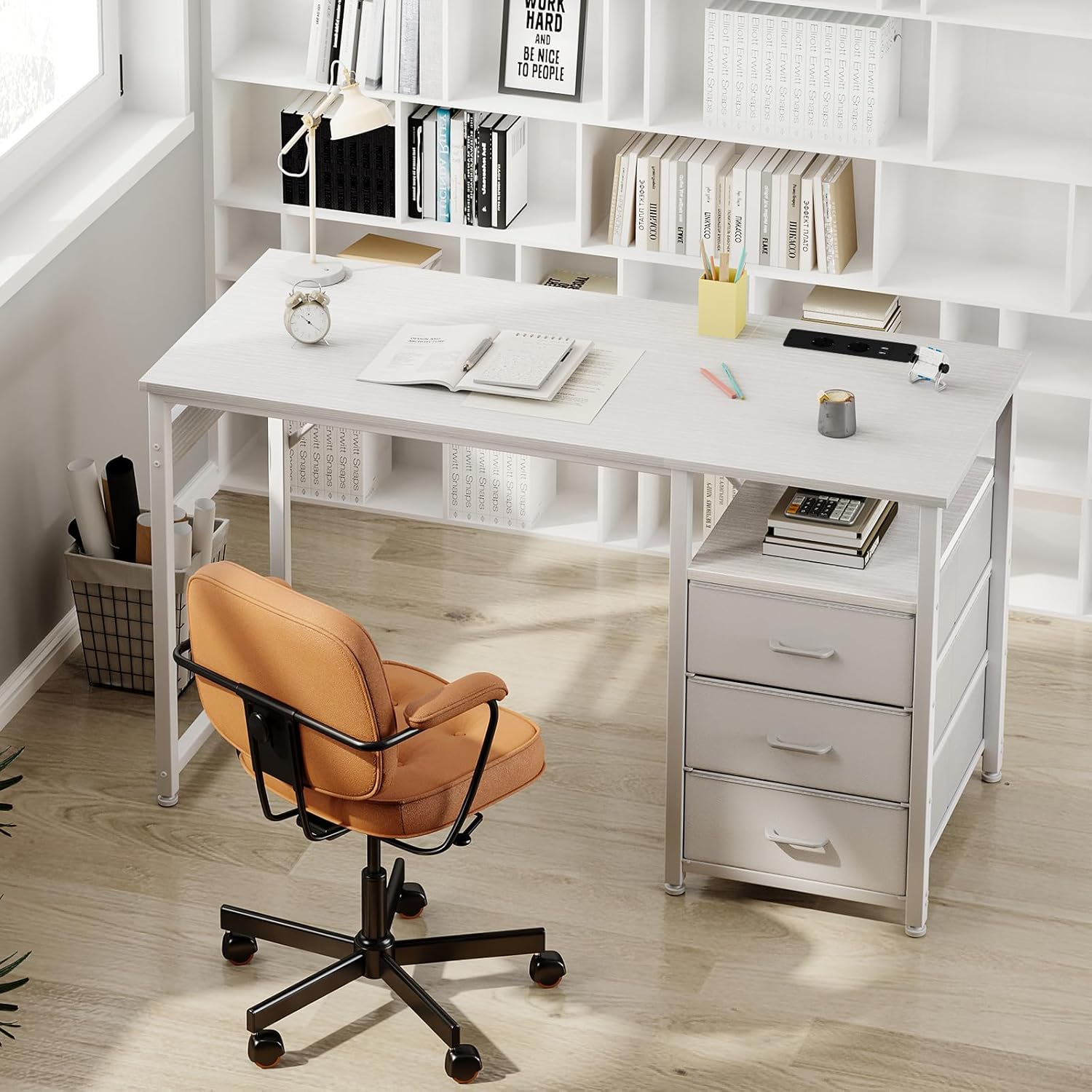ODK Schreibtisch mit 3 Schubladen aus Stoff, 120x48x75,5 cm Computertisch mit 2 Steckdosen und USB-Buchsen, Umkehrbarer PC Tisch Bürotisch für Home Office, Weiß