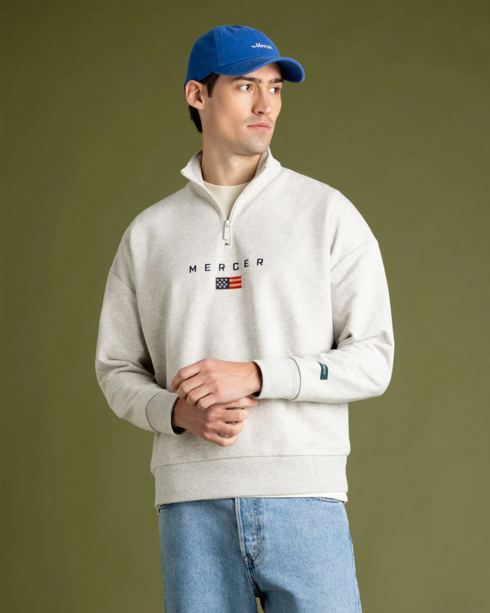 Mercer Amsterdam The Mercer Quarter Zip Lichtgrijs Sweater