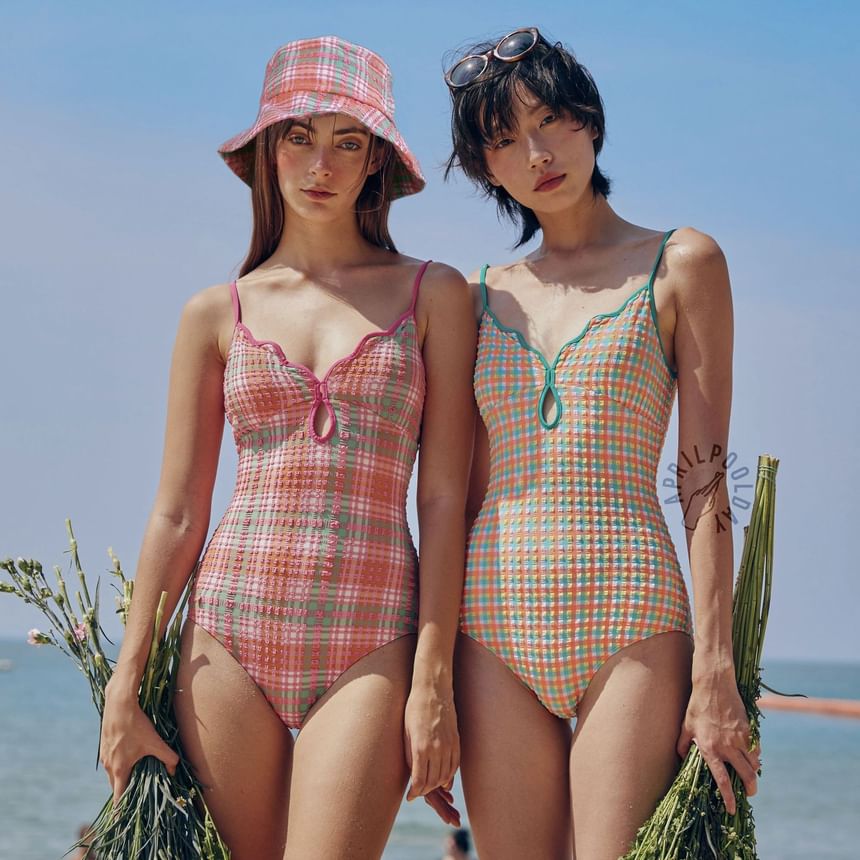 Salanghae - Geruit badpak / cover-up rok / set