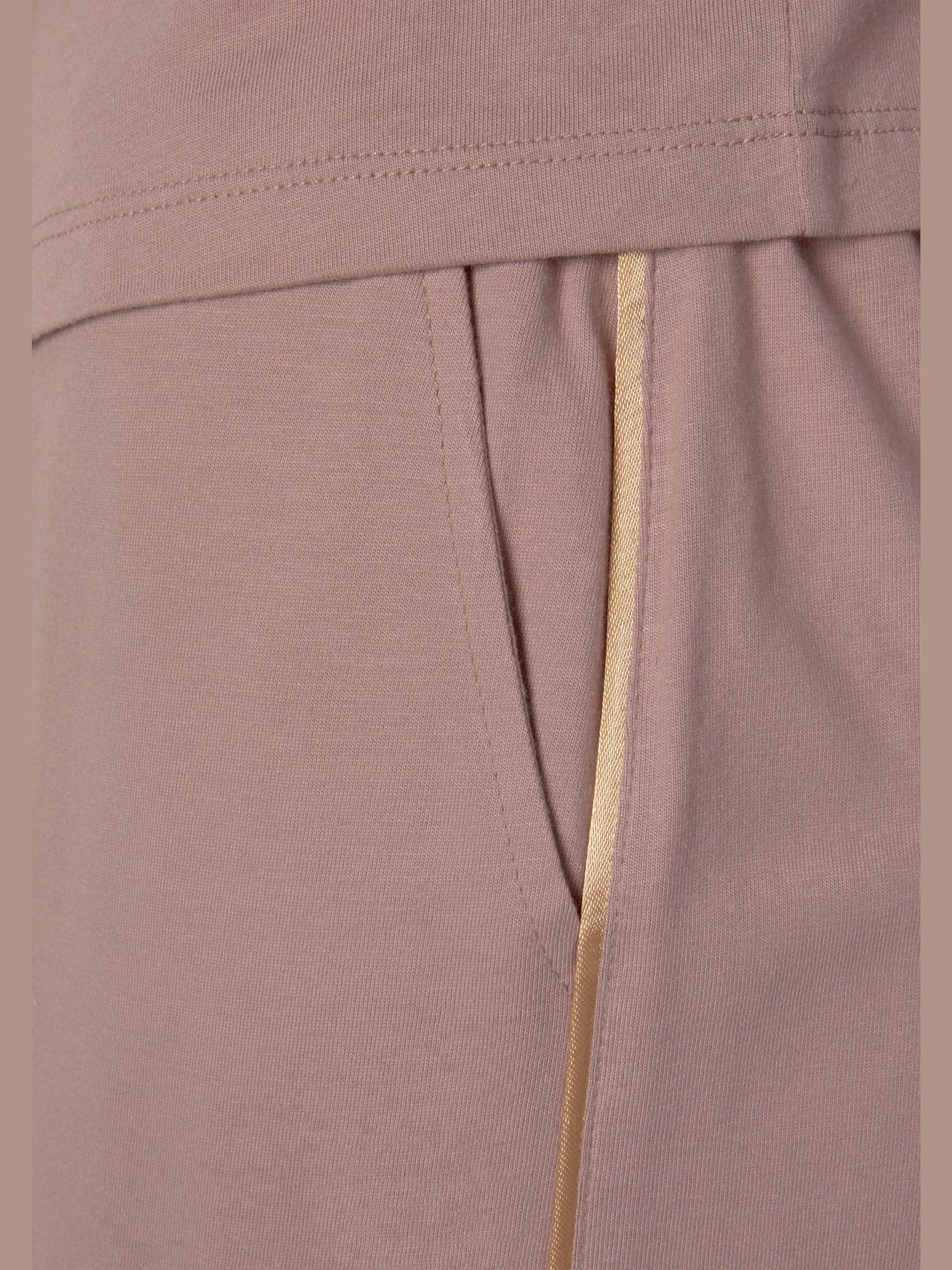 Pyjama court avec détails imprimés