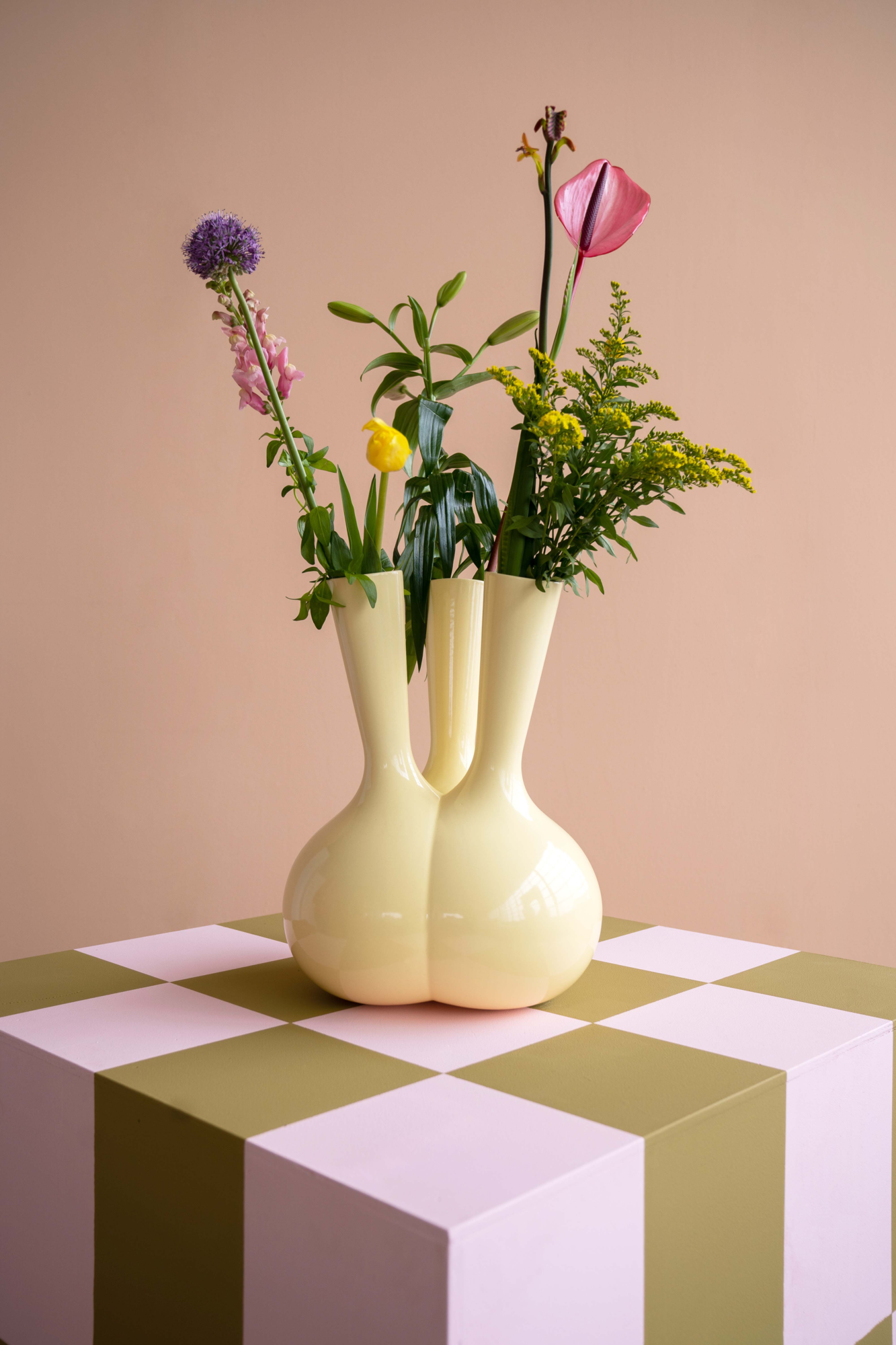 Mama Vase Geel