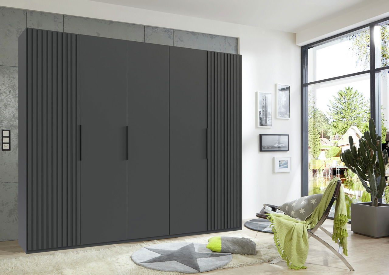 Z2 Drehtürenschrank 5-türig ANDORRA