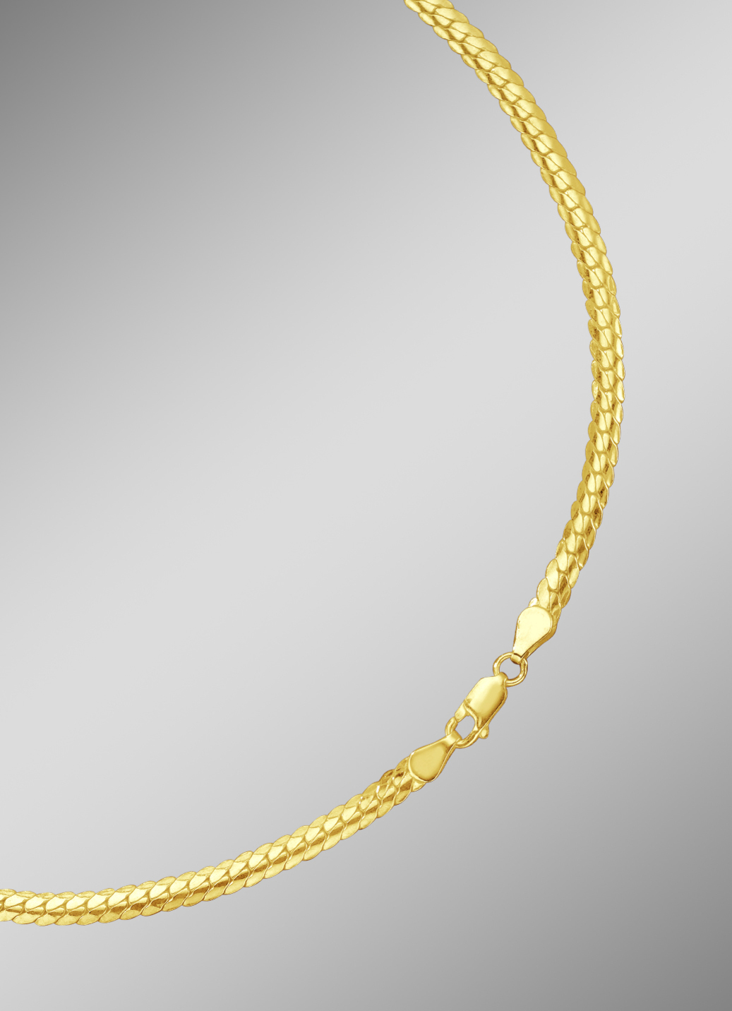 Enge und flache Panzerkette oder -armband aus Gold
