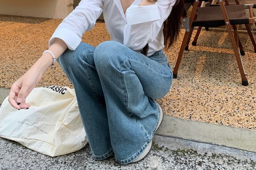 Yako - Mid Rise Washed Bootcut Jeans