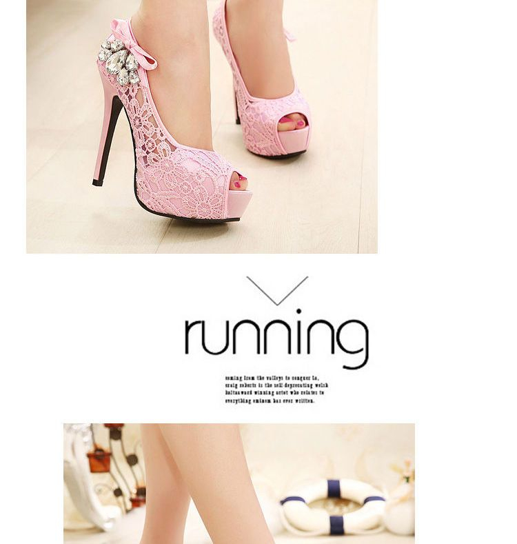 Freesia - Peep Toe hoge hak pumps met kant
