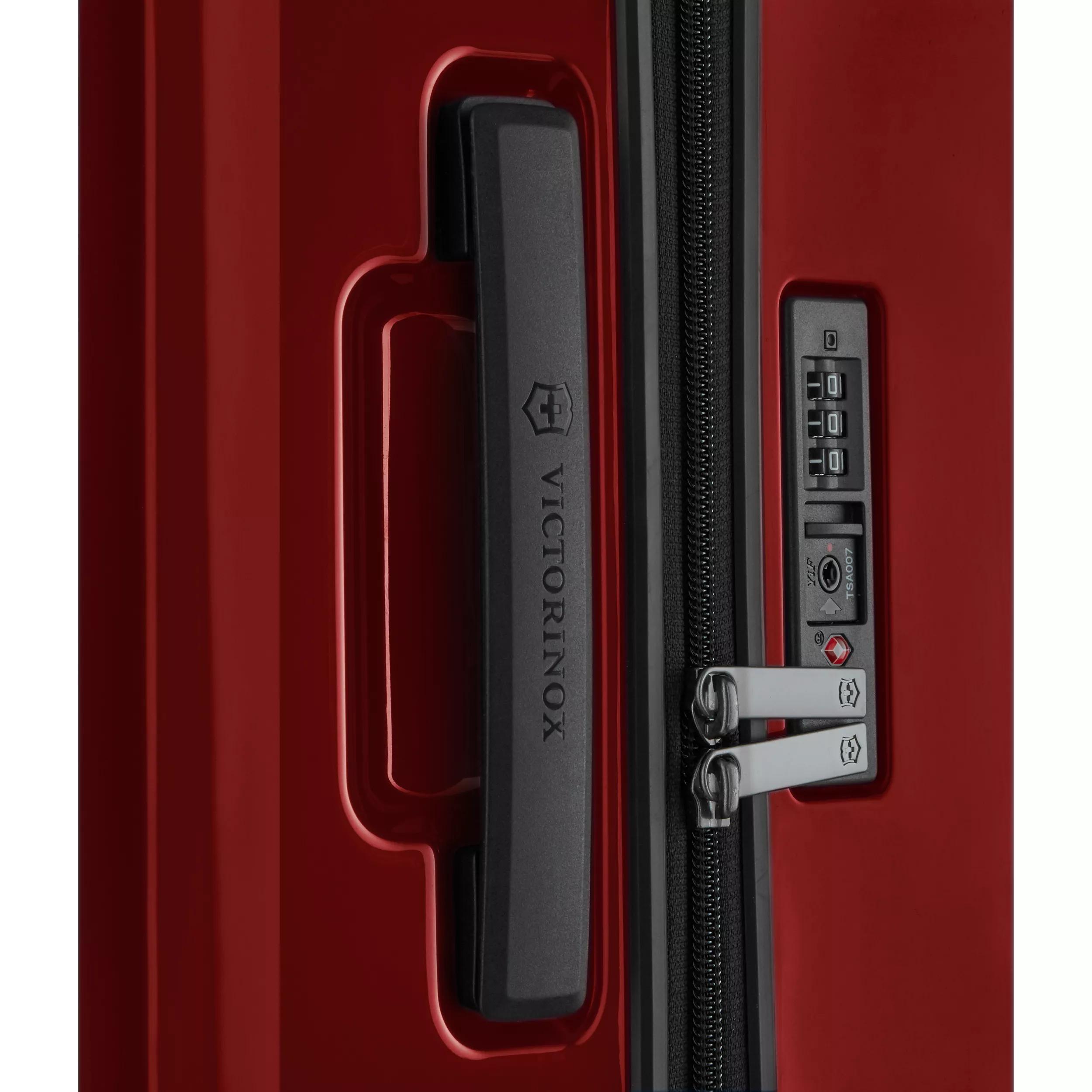 Airox Medium Hardside Case-rot