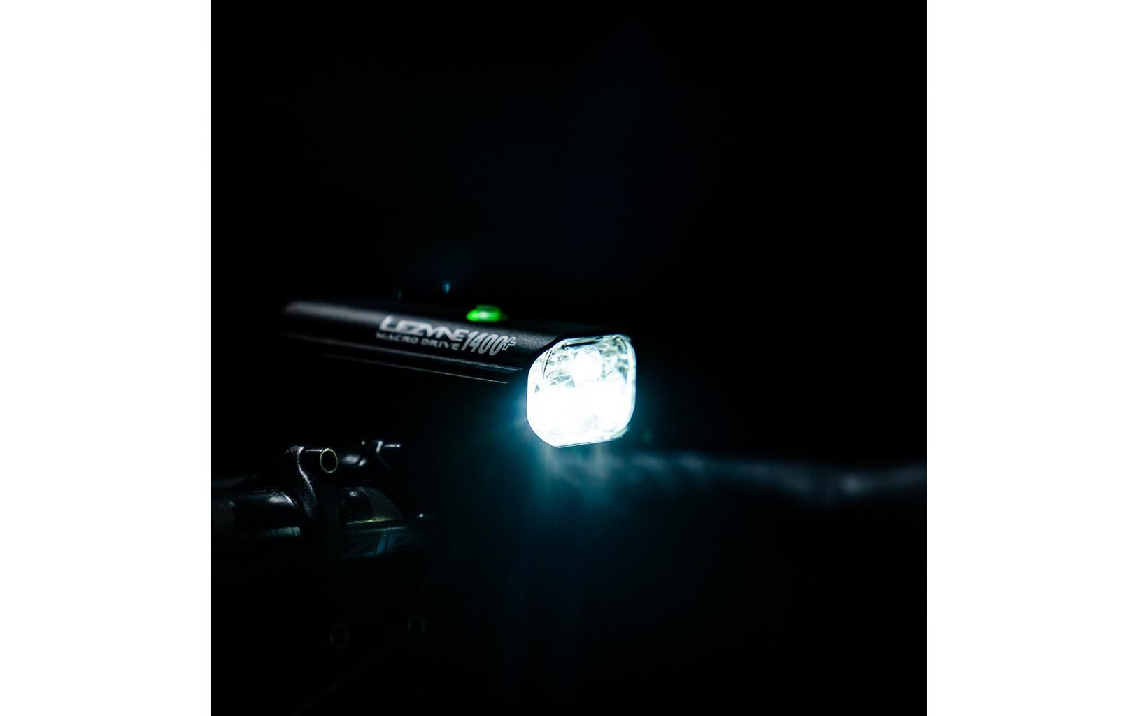 Velolampe Macro Drive 1400+ Front 1400 lmFahrradlampe