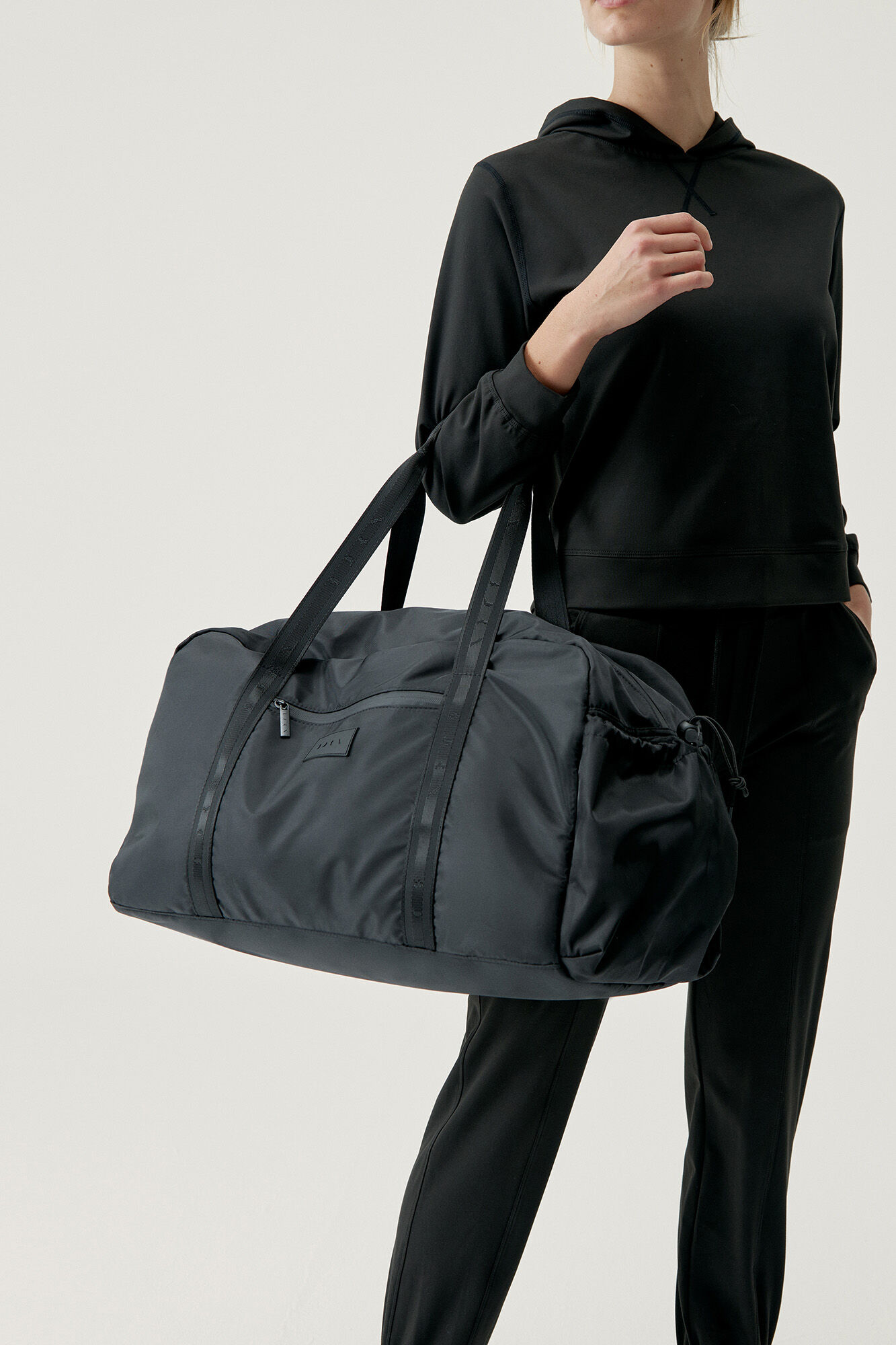 Bolsa Saya Preta - preto