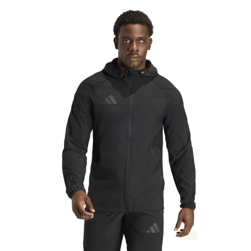 Tiro Travel Windbreaker