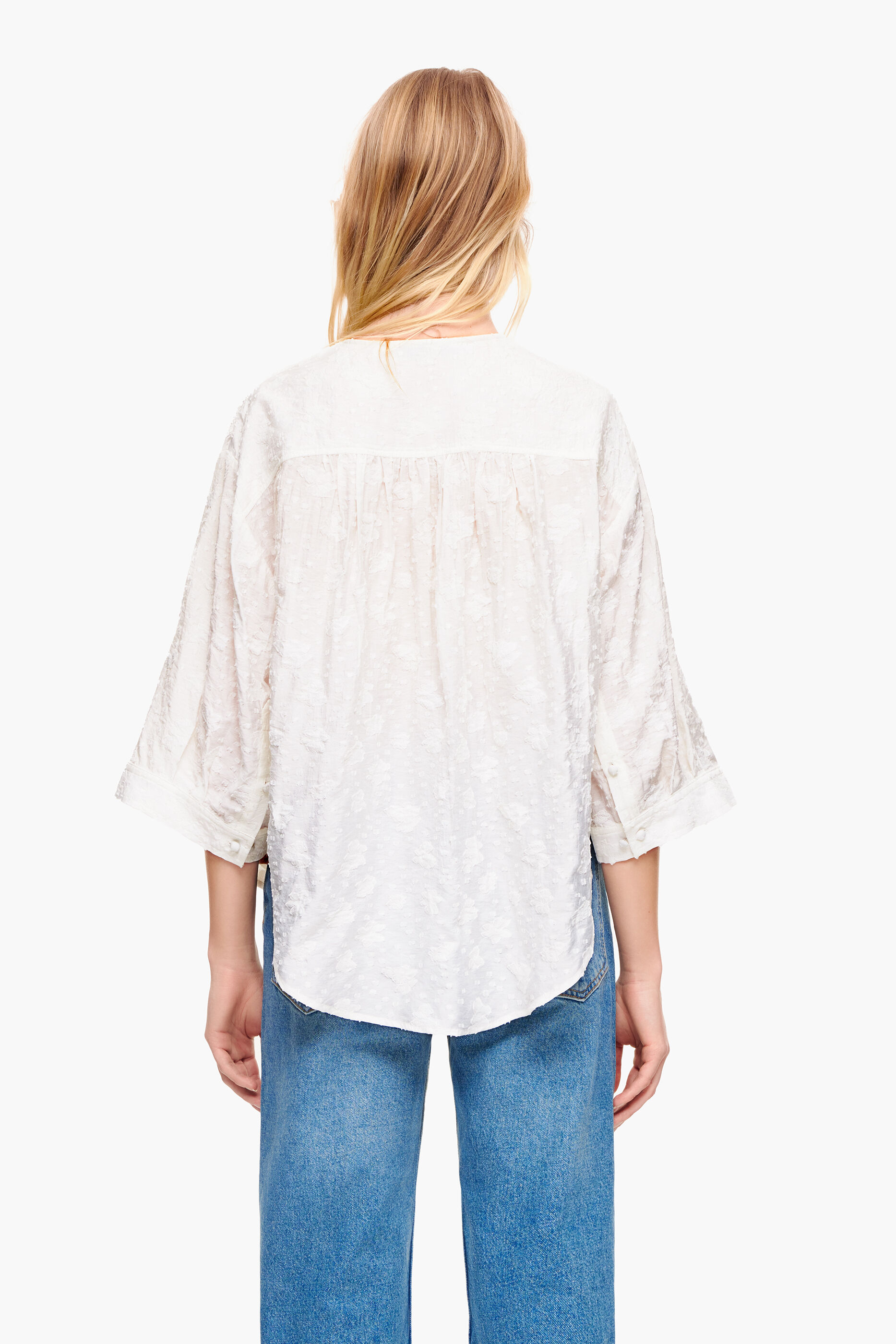 Blusa cropped com estampa floral jacquard