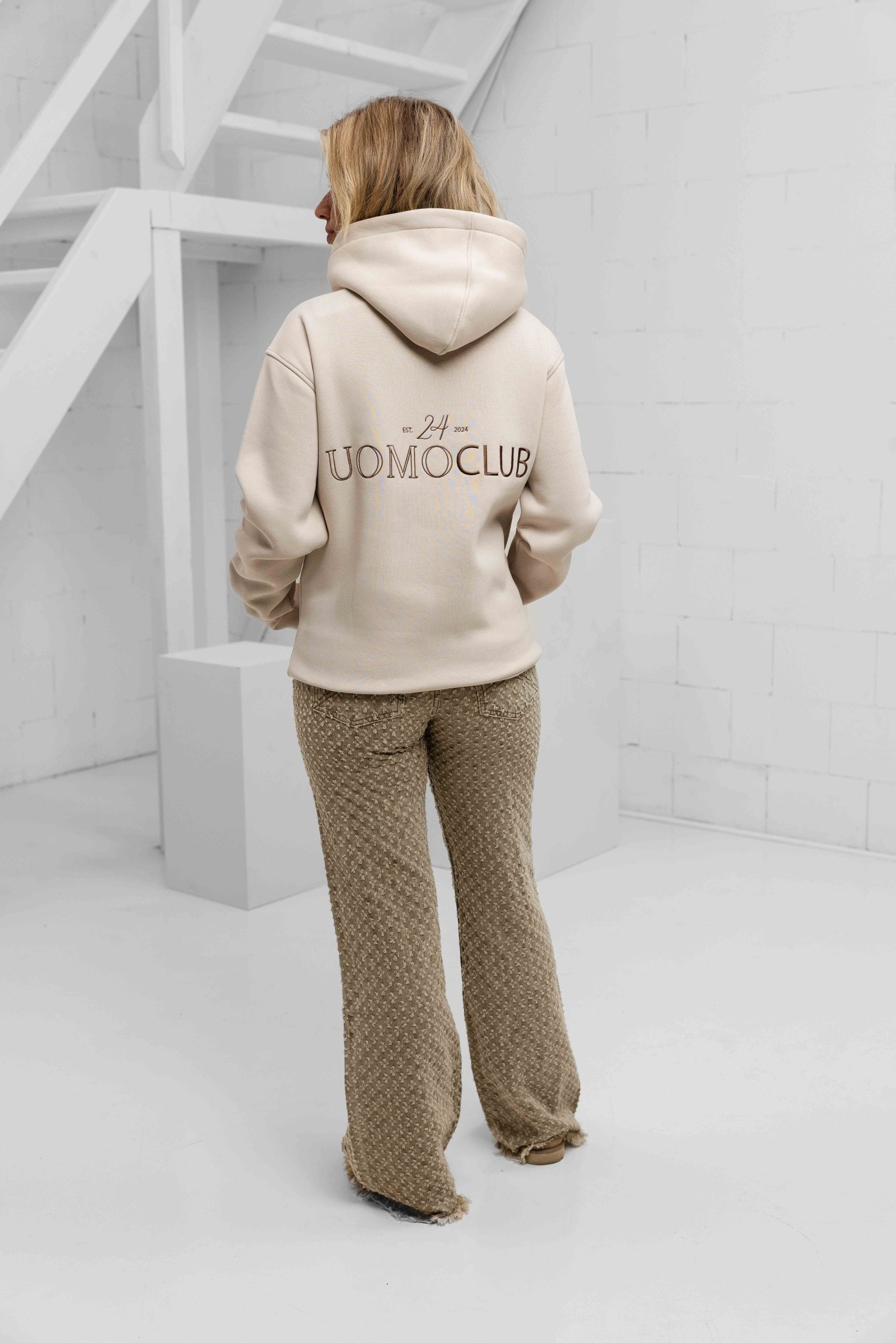 24 Uomo Club Hoodie Dames Beige