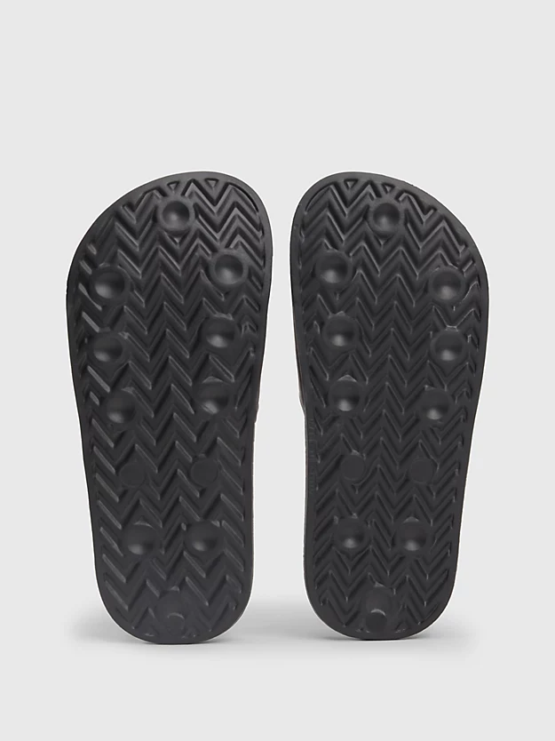 Pantufas infantis com logotipo