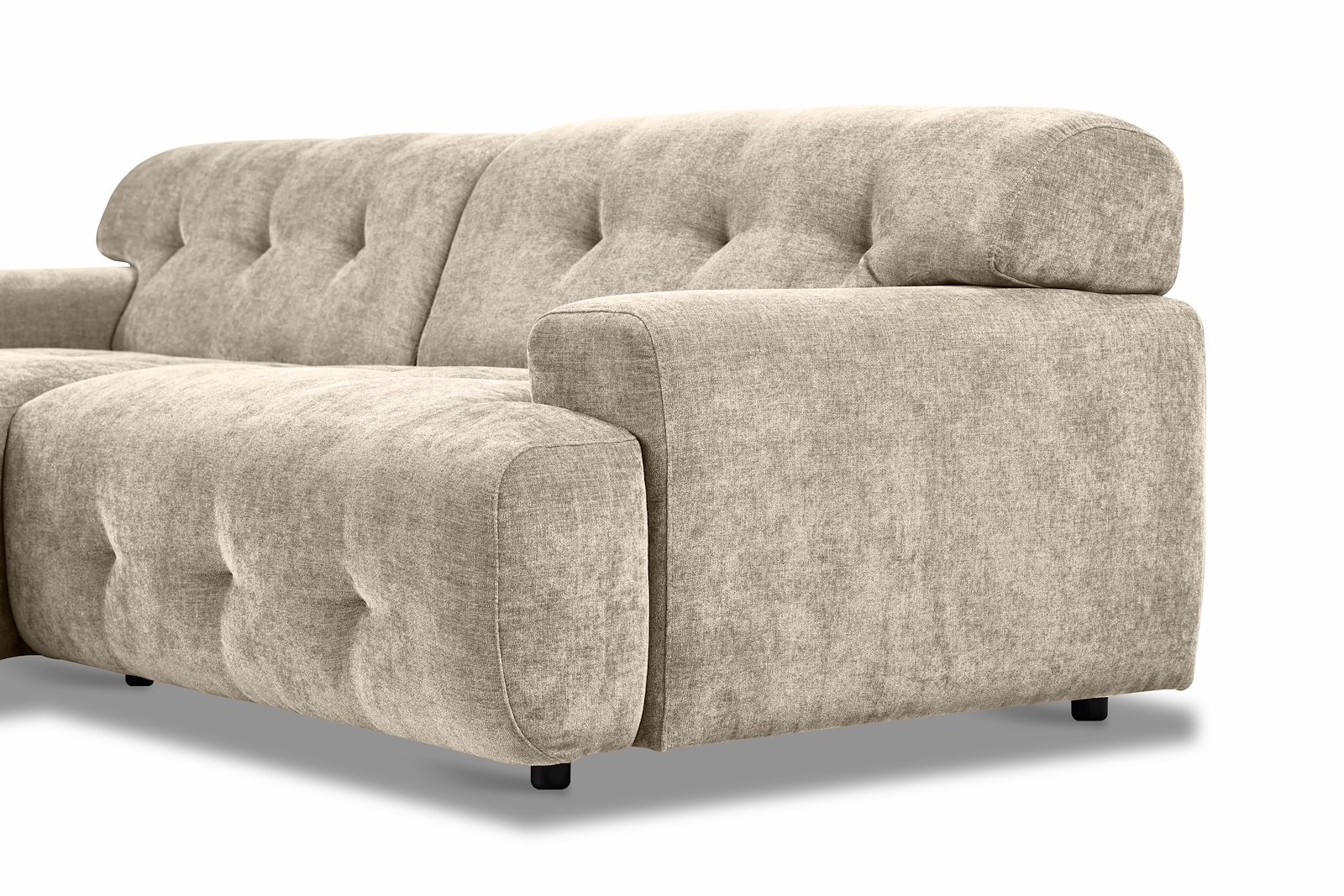 Bob sofa 1,5-seter med sjeselong venstre. Tekstil City 05 Beige med sorte ben.