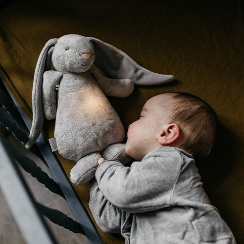 Moonie knuffelkonijn met nachtlamp en geluid - silver - 28 cm