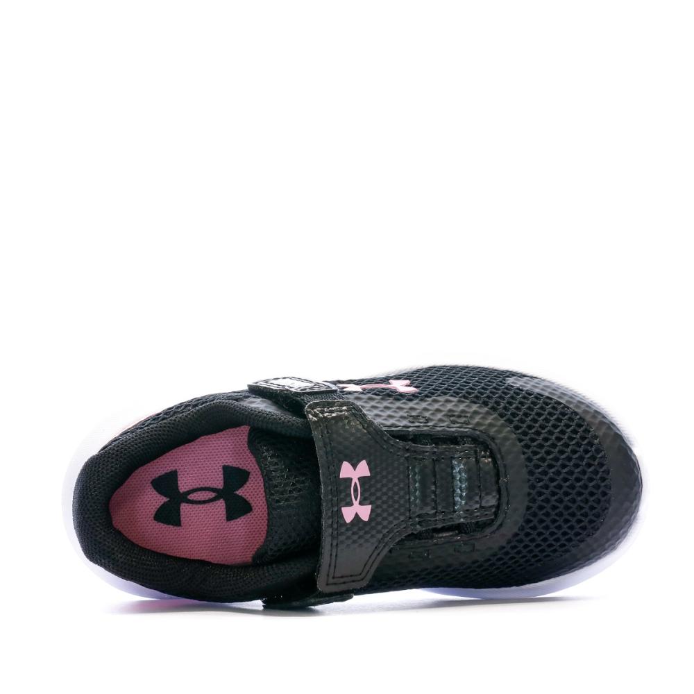 Under Armour Baskets Noir/Rose Fille Under Armour Surge 3