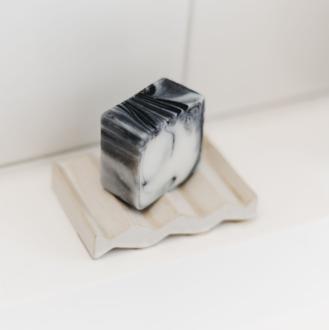 PlantBase Shea Seife