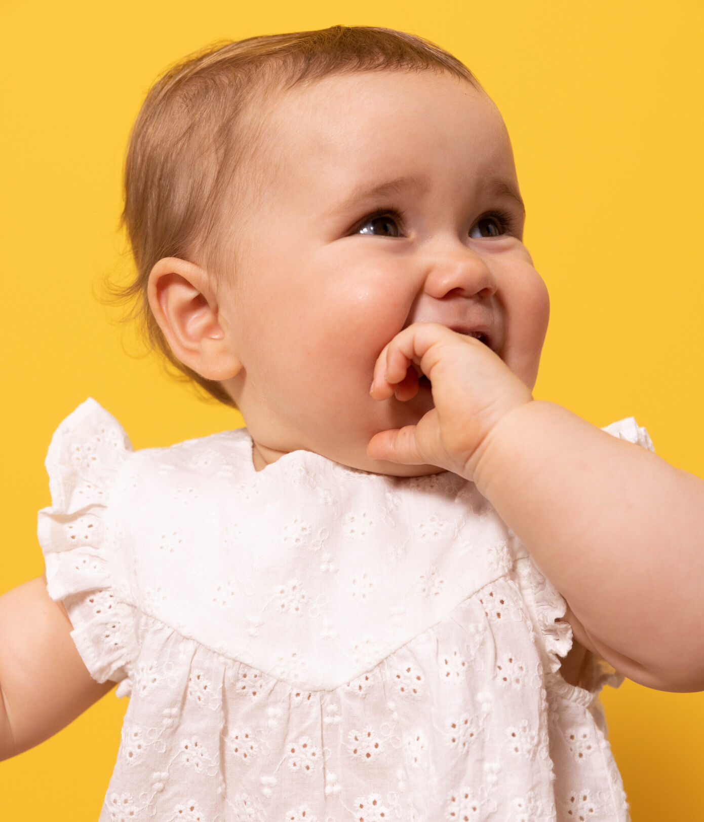 Robe bébé avec bloomer en broderie anglaise