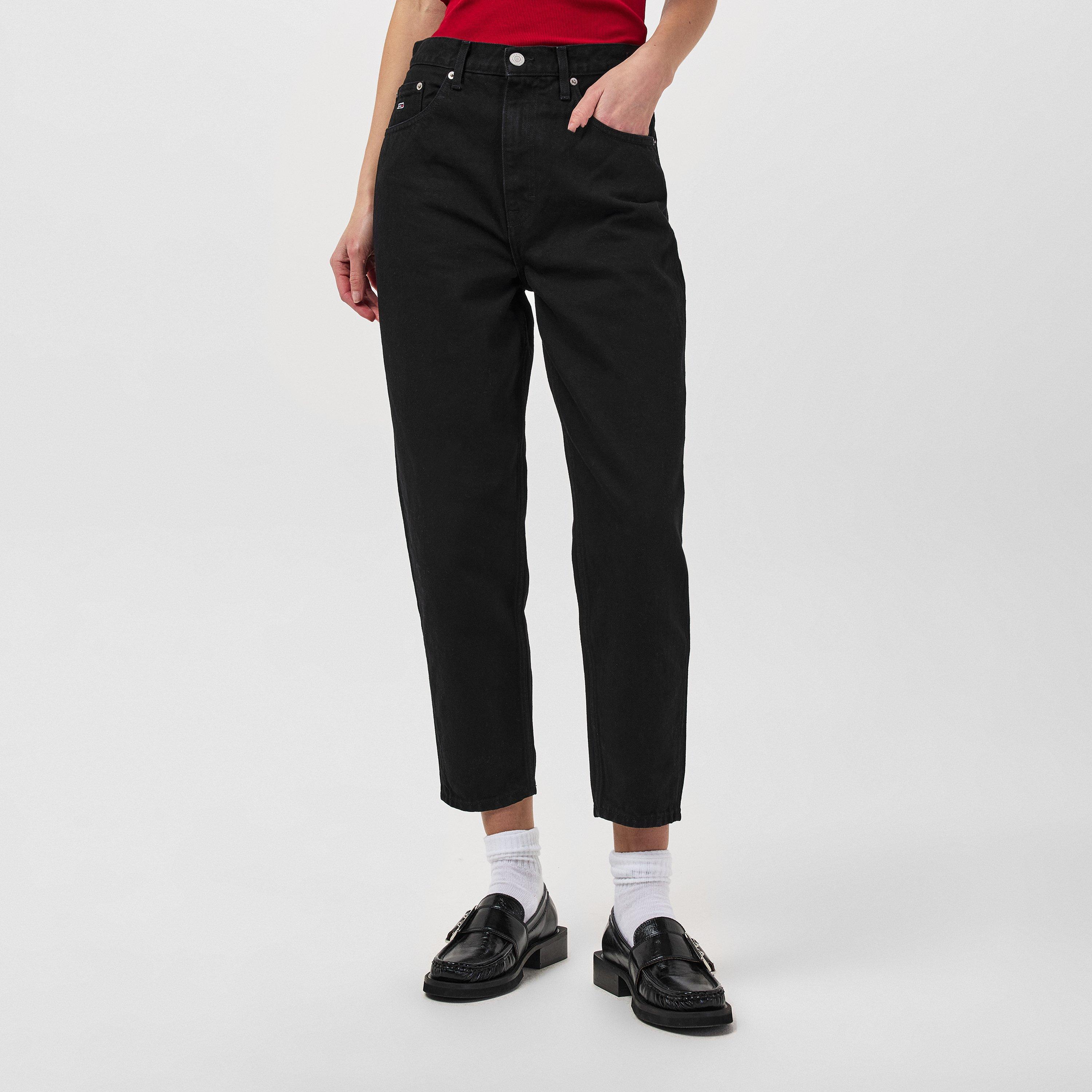 Tommy Jeans Tapered Mom Jeans
