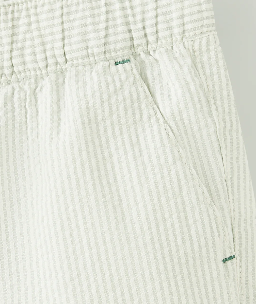 BERMUDA DROIT GARÇON EN FIBRES RECYCLÉES RAYÉ VERT ET BLANC