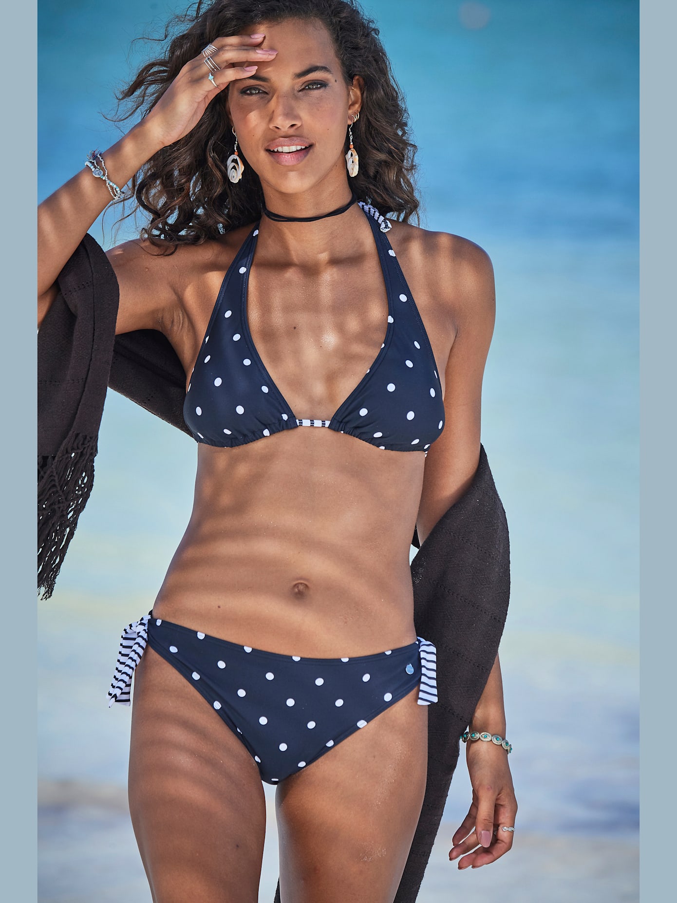 Haut de bikini triangle motif à pois tendance