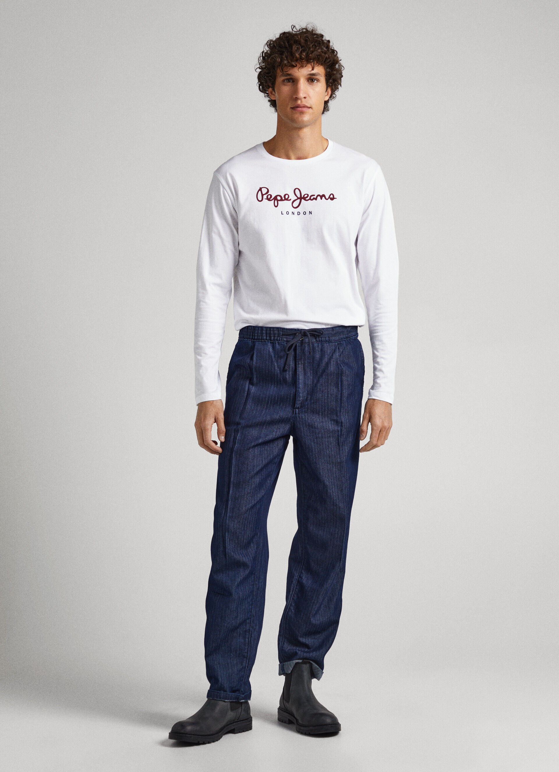 Camiseta de algodão com logotipo estampado - branca
