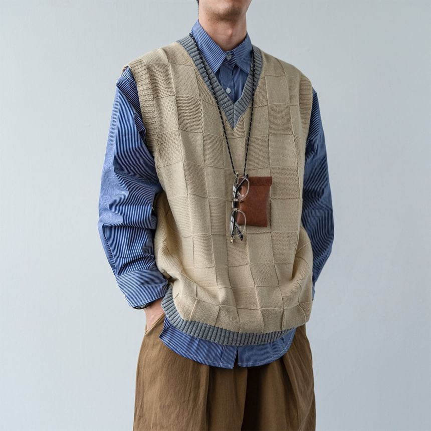 GRAYCIOUS - V-hals geruit vest
