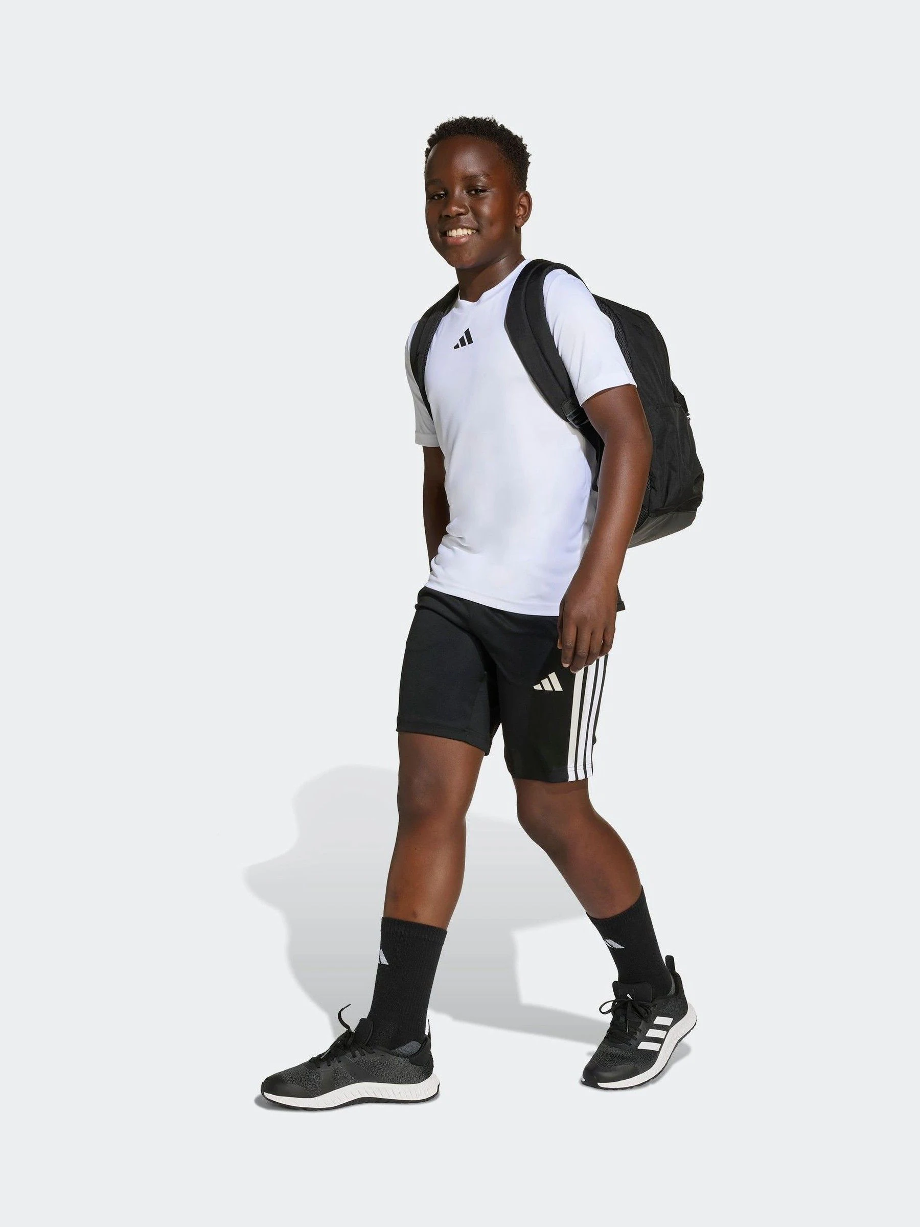 Wit - adidas Train Essentials 3-Strepen Kids T-shirt & Shorts Set