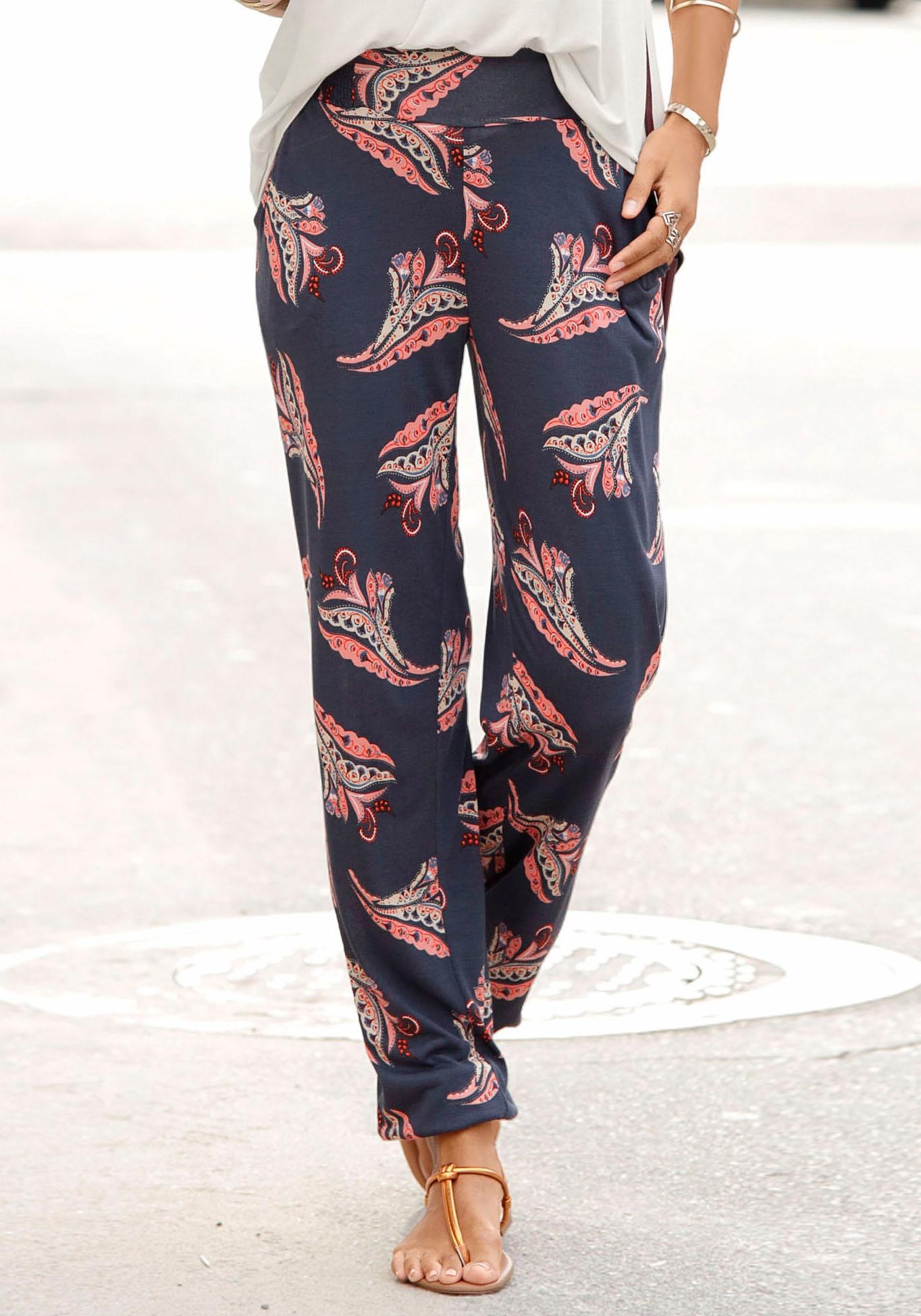 LASCANA Strandhose  mit Blumendruck und Taschen, Jerseyhose, Sommerhose