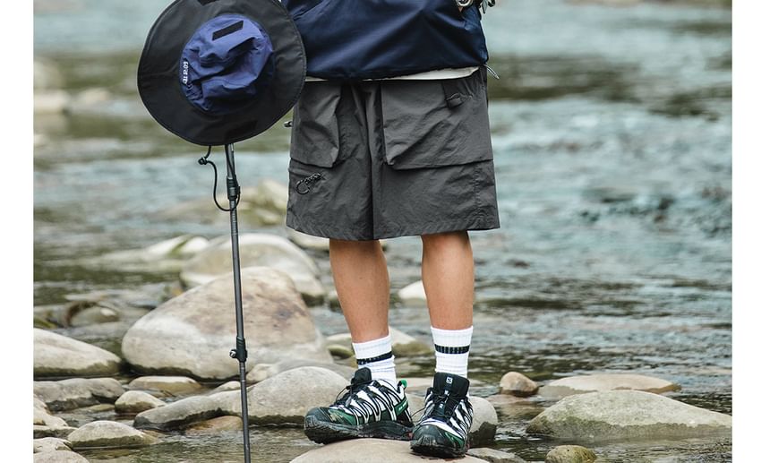 DuckleBeam - Mid Rise Plain Cargo Shorts