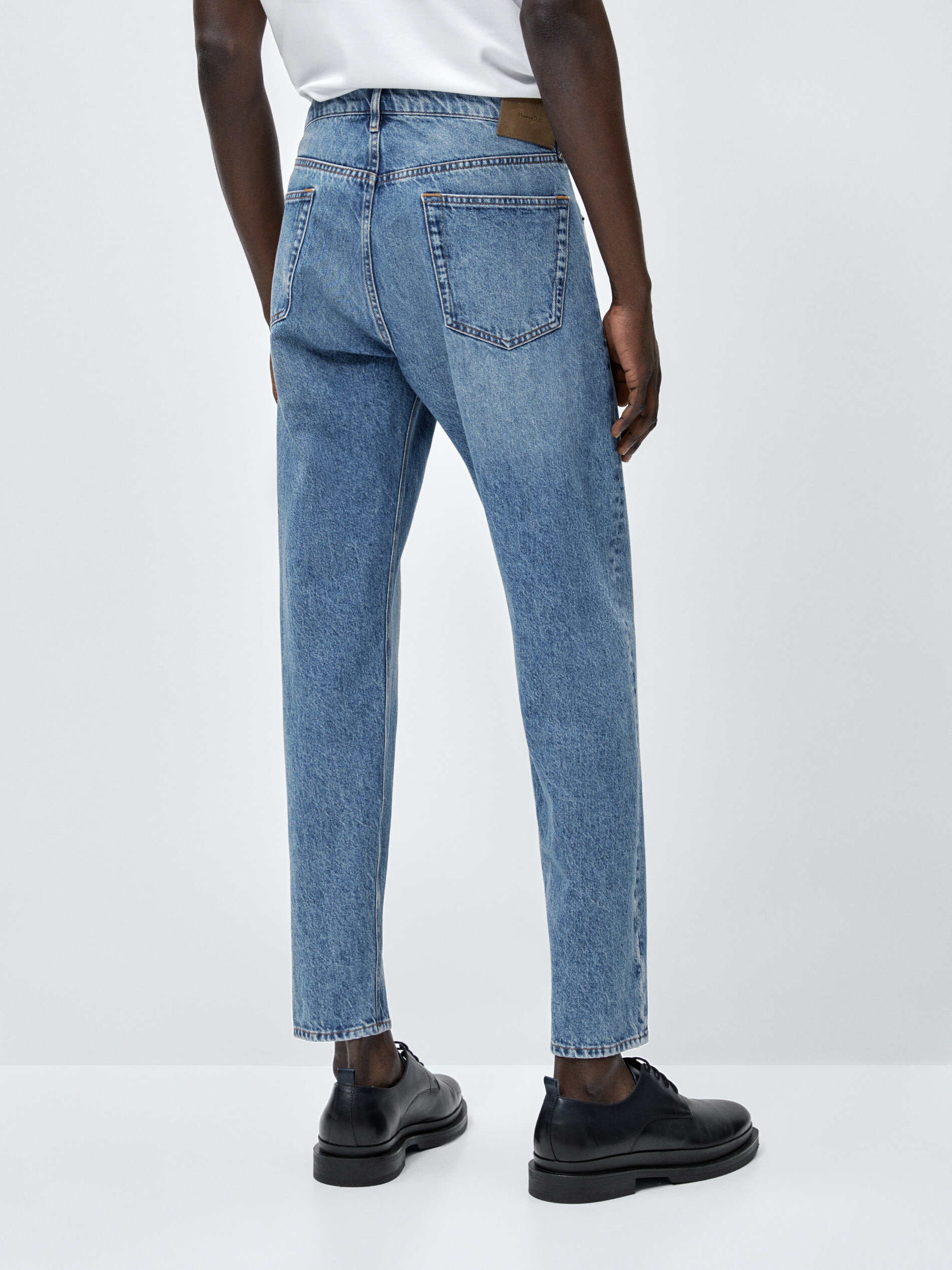 Calça vaquero com corte afunilado - INDIGO