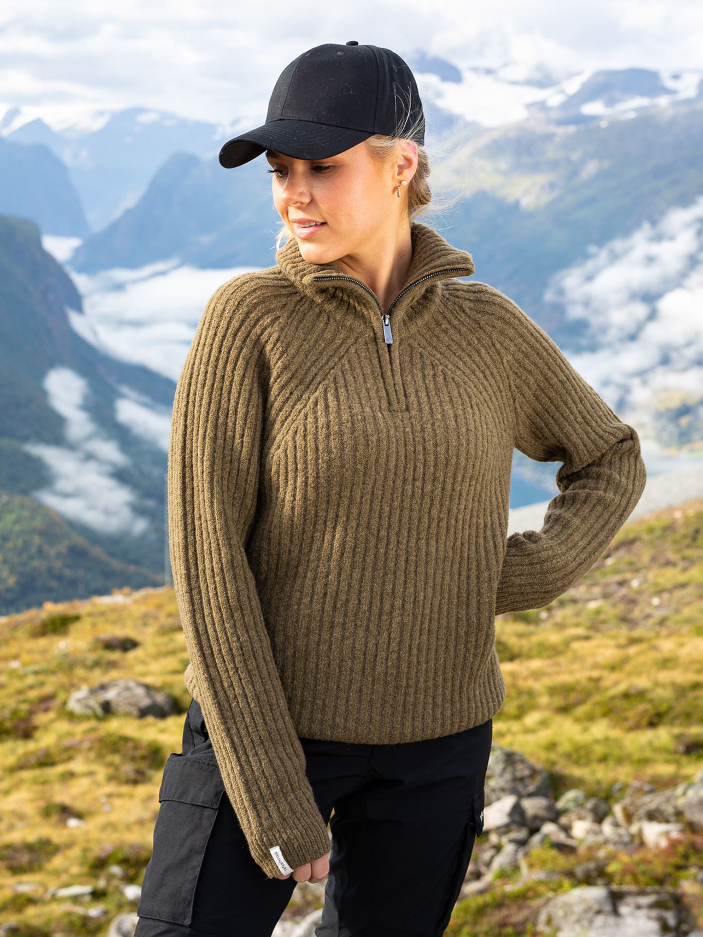 1222 Half Zip Genser