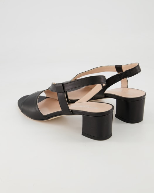 Konstantin Starke 3343 Sandalen in Schwarz