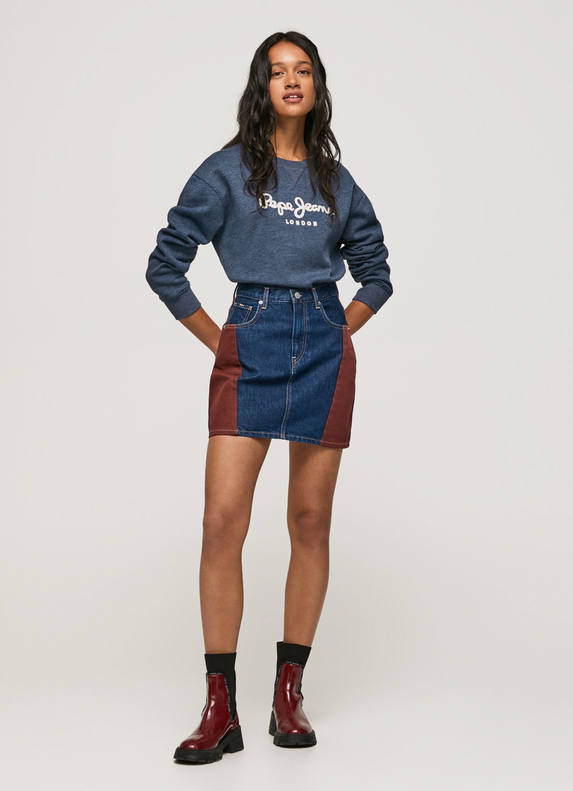 MOLETOM COM LOGOTIPO BORDADO - azul Dulwich