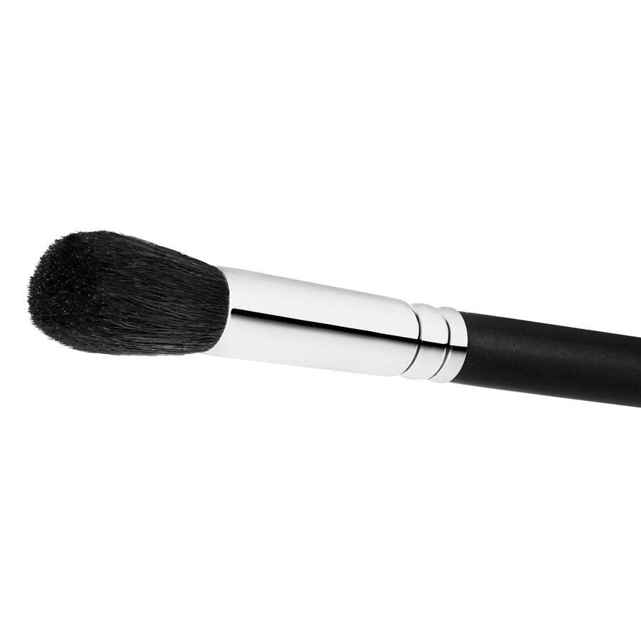 MAC 109S Small Contour Brush