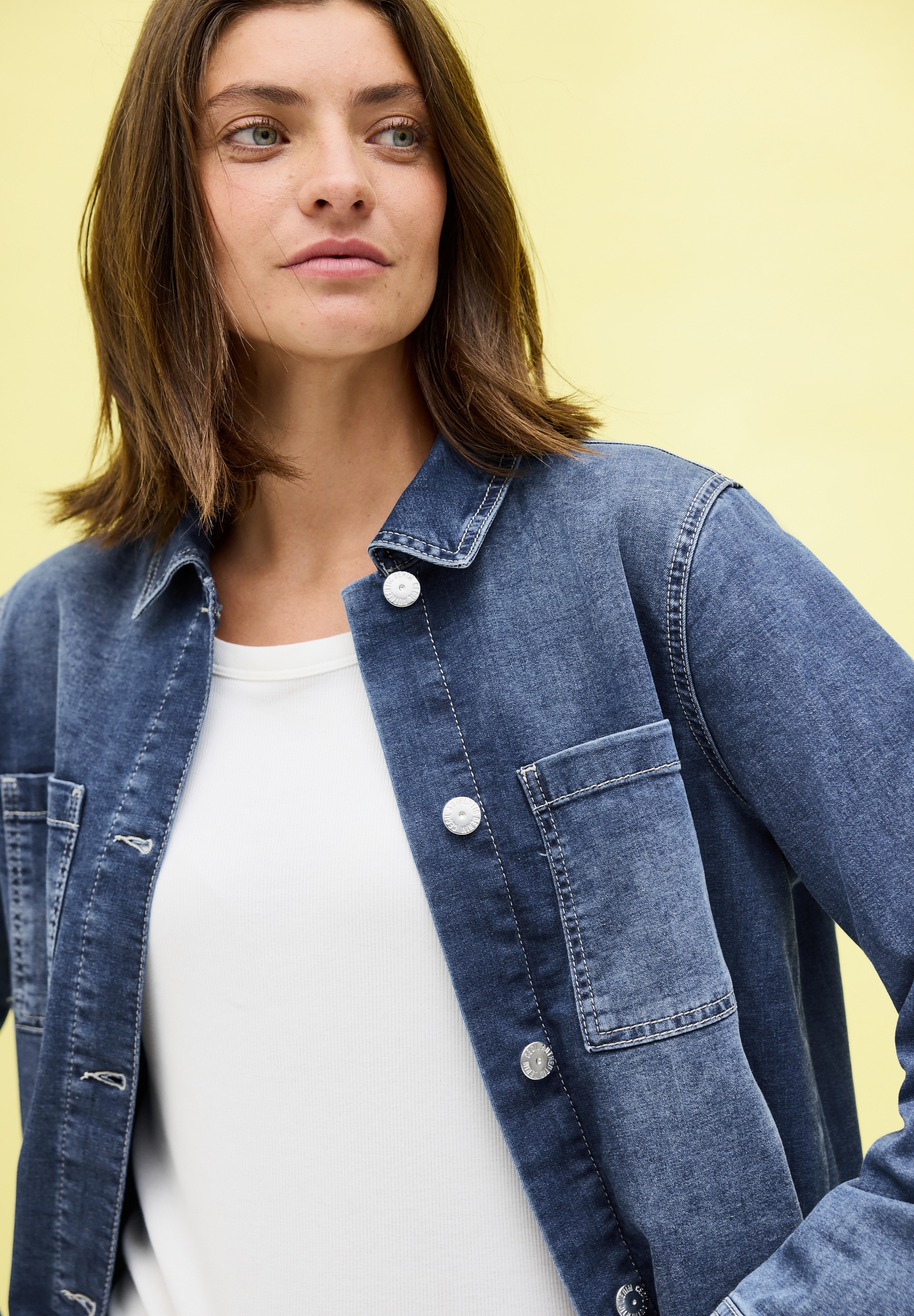 Cecil Jeansjacke ohne Kapuze Denim-Overshirt mit Knopfleiste und Brusttaschen