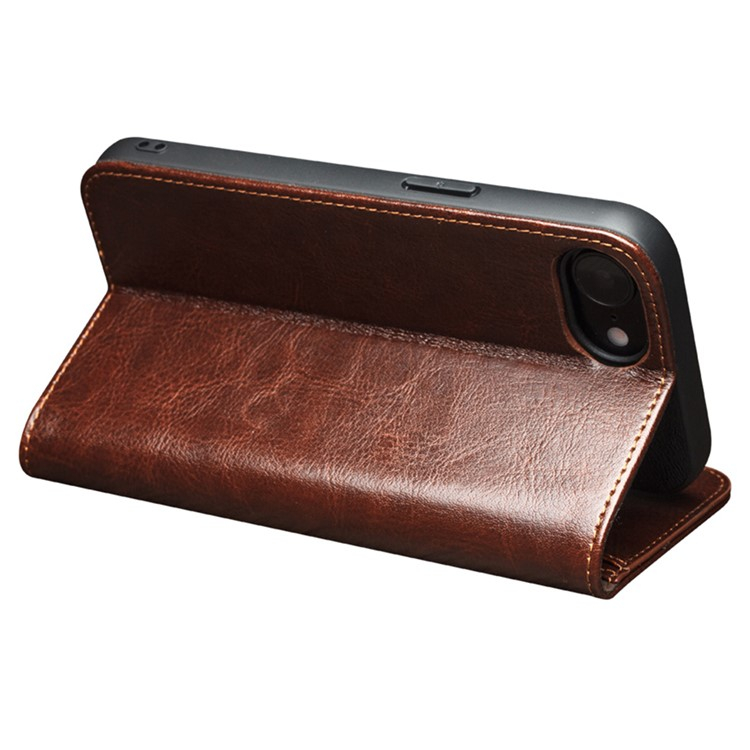 iPhone 16e Echtleder Tasche Flip Cover mit Kartenfächer - Braun