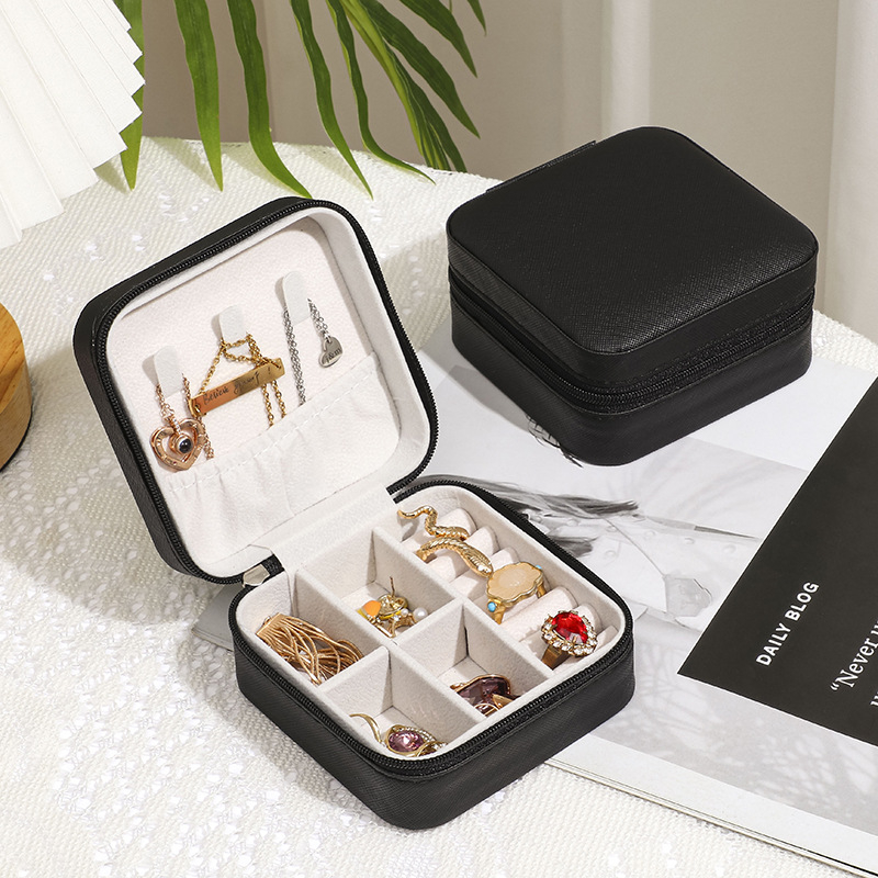 (10x10x5cm) Leder Schmuckschatulle Reise Aufbewahrungsbox Organizer für Ringe / Ohrringe / Armbänder - Schwarz