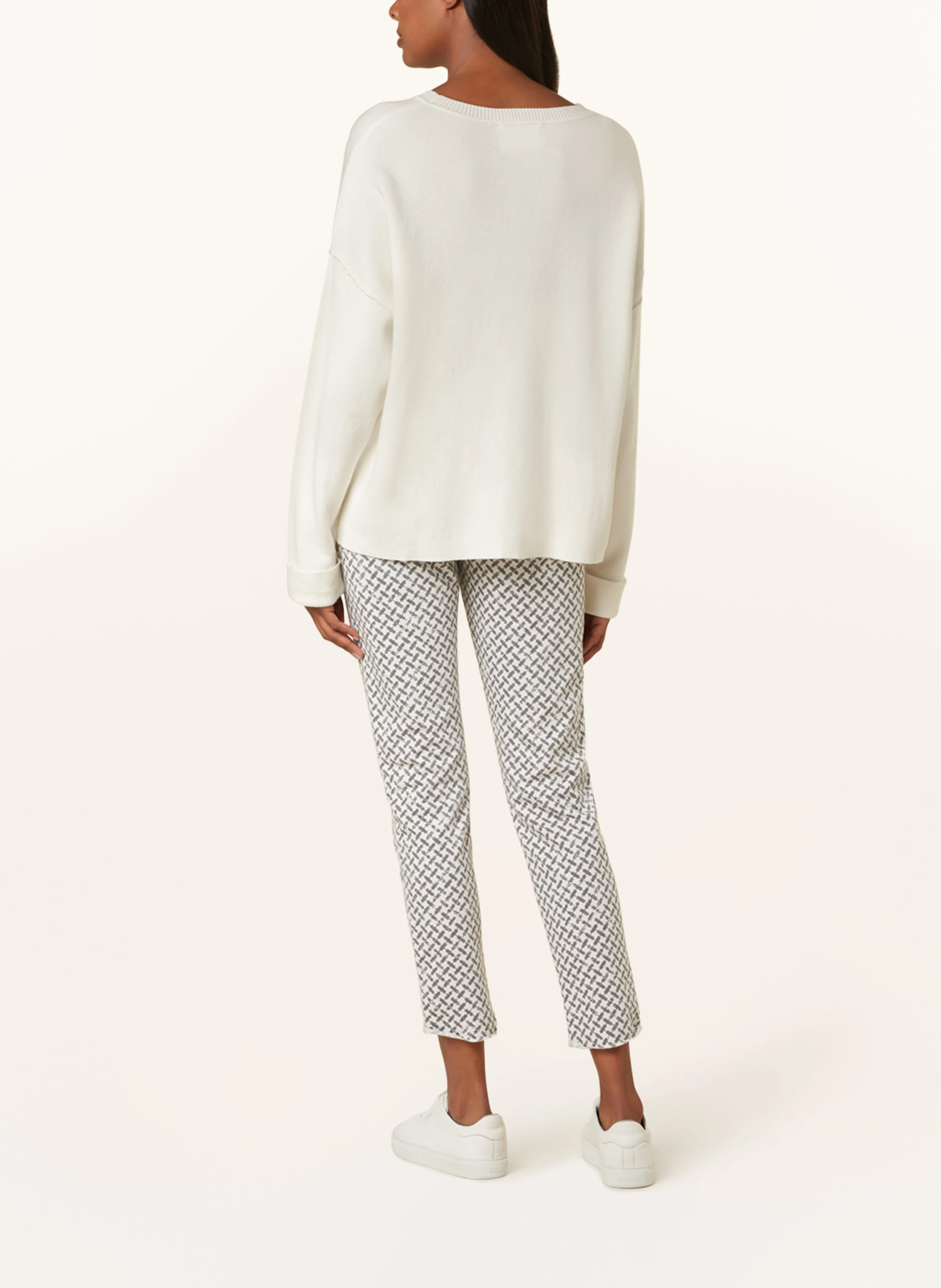 Juvia Oversized-Pullover CARLOTTA