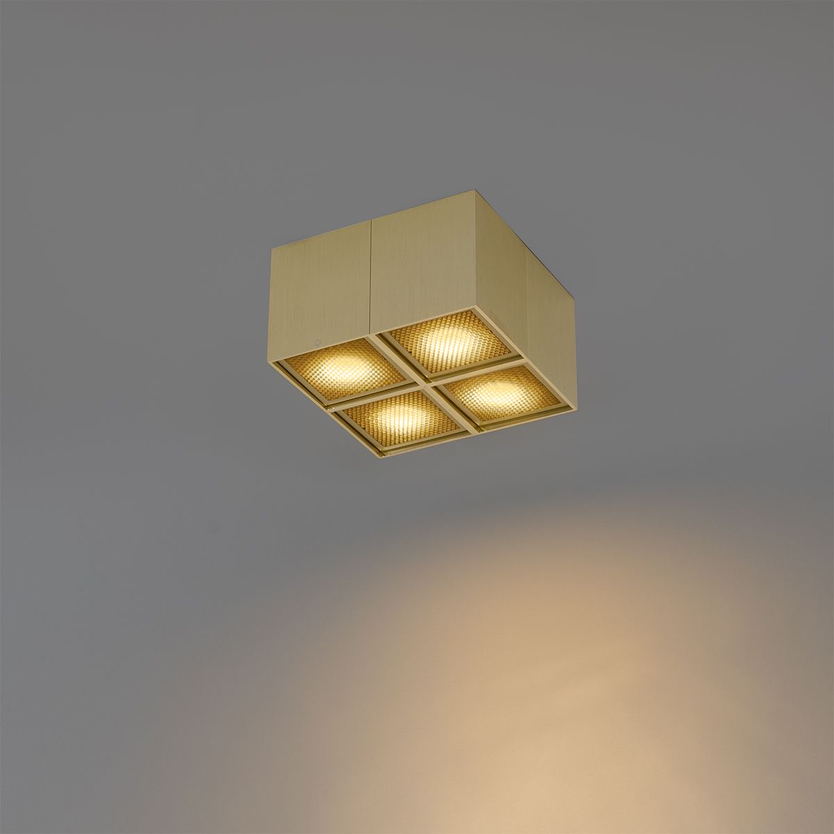 Design spot goud 4-lichts - Qubo Honey