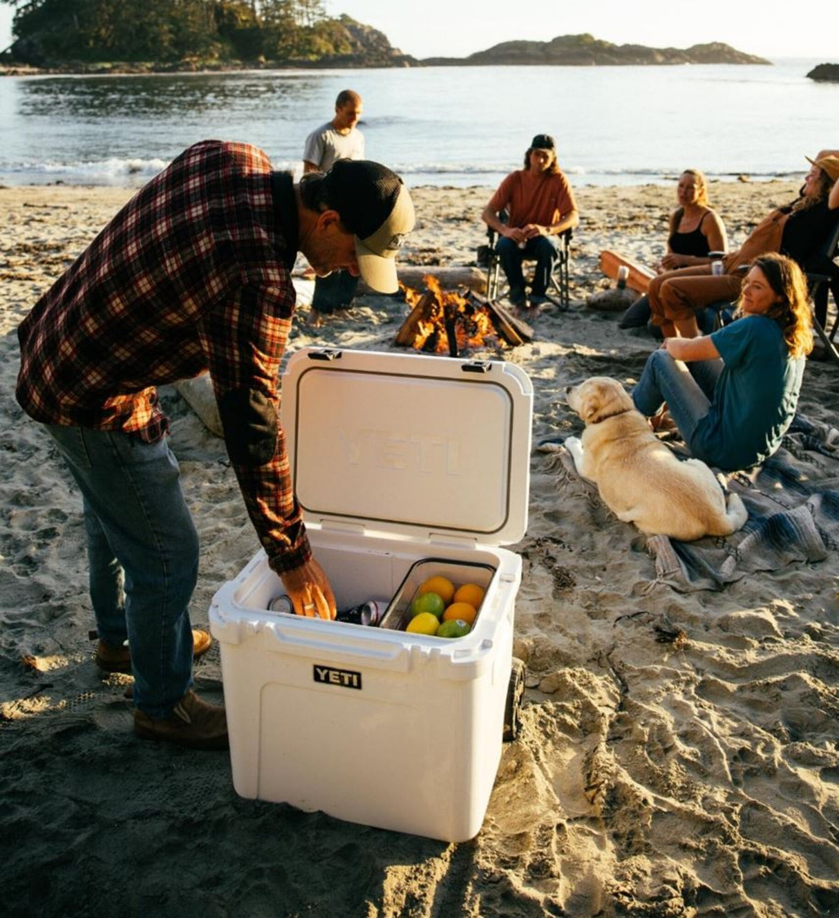 Yeti<br>Roadie 60 Wheeled Cool Box