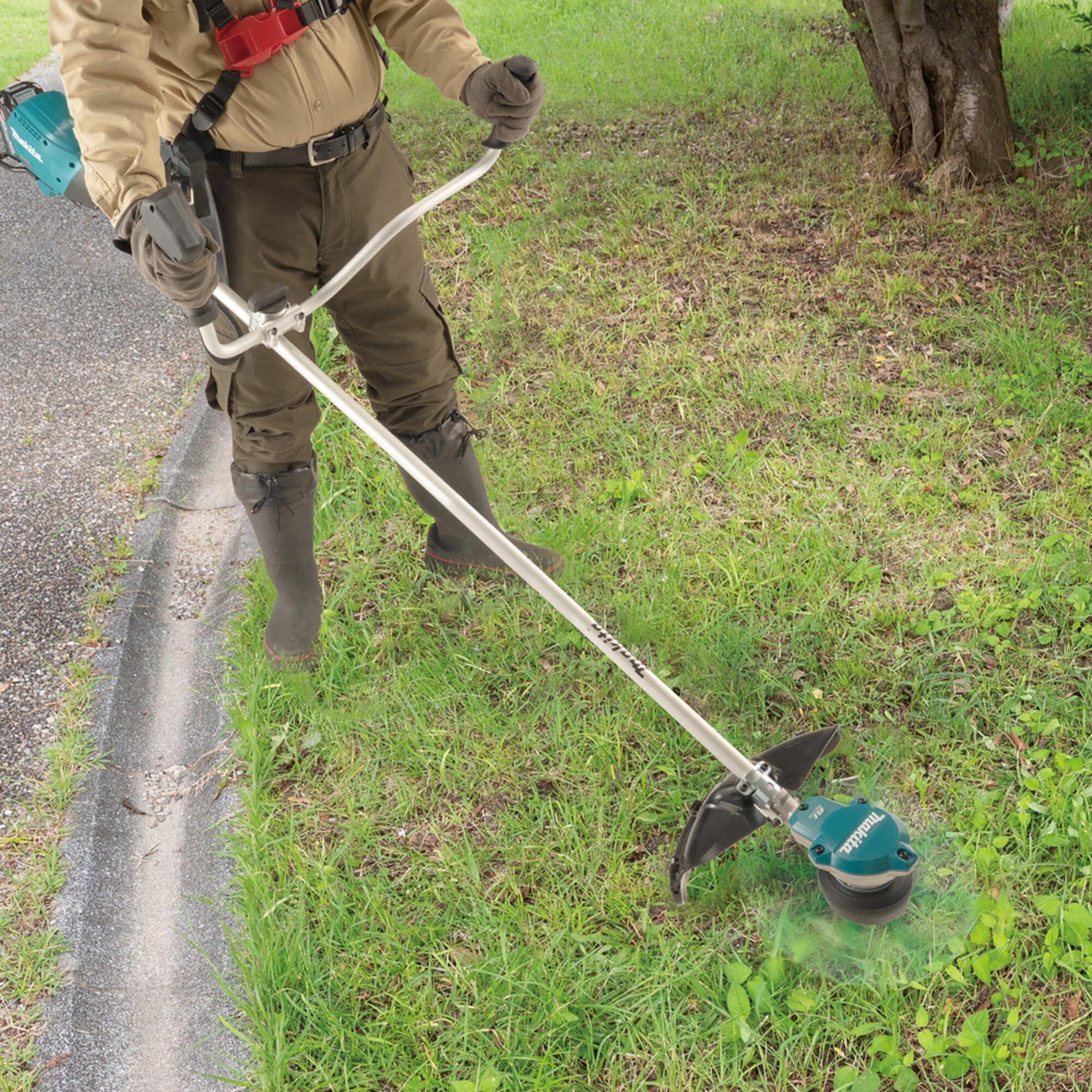 Makita Rasentrimmer Akku-Freischneider UR002GZ01 XGT, 40Volt
