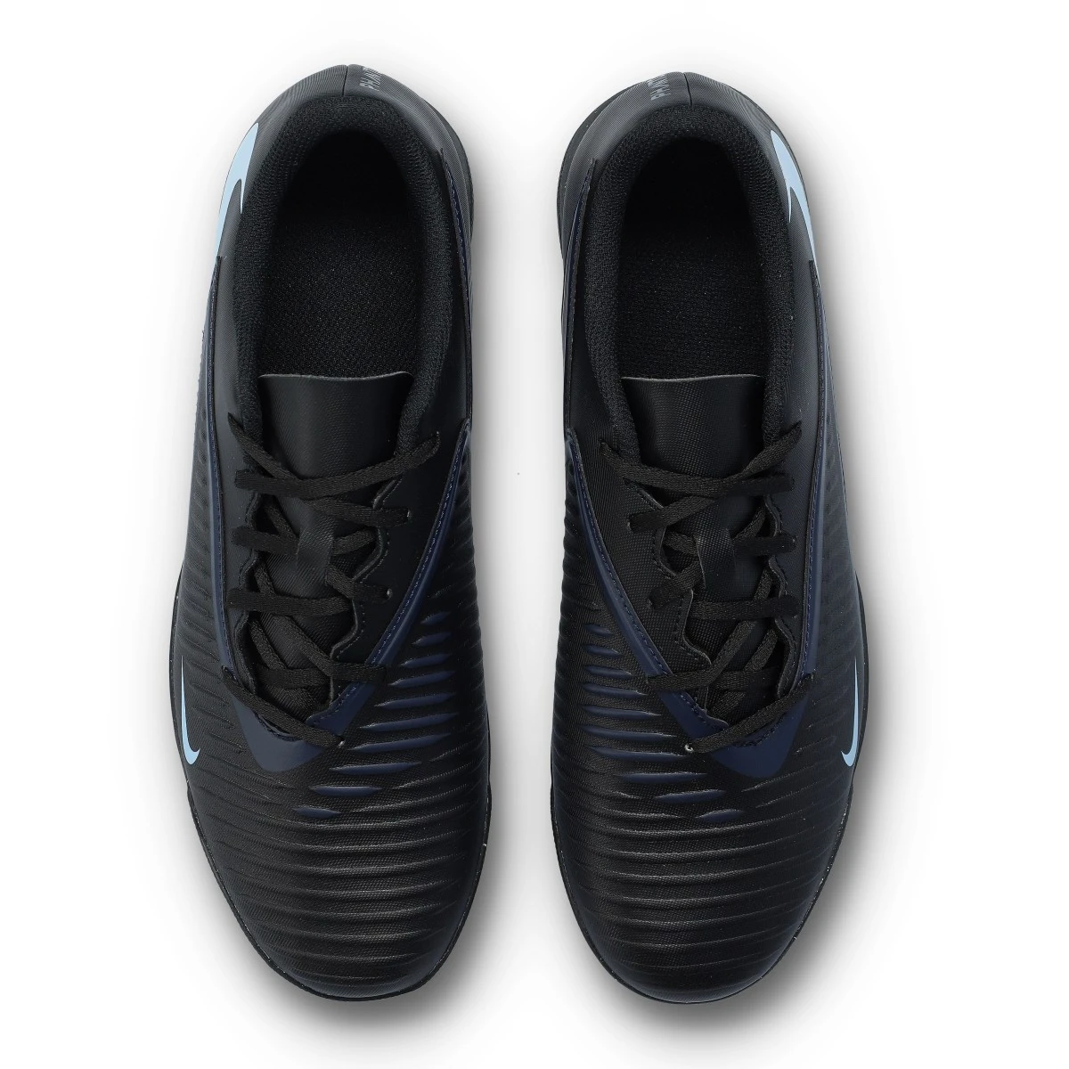 Chuteira Nike Phantom 6 Low Club Turf