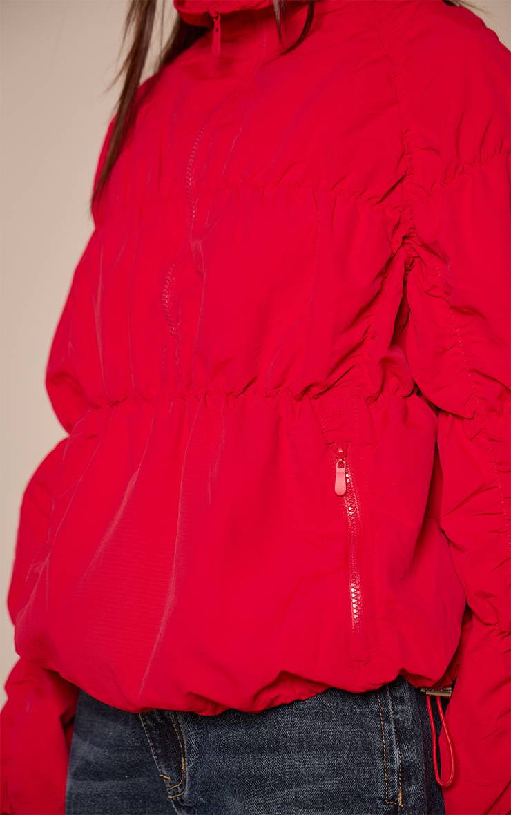 Rouge Coupe-vent Froncé Avec Fermeture Zippée