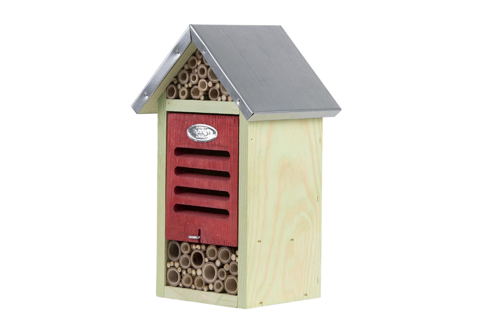 Insektenhotel MInsektenhaus auf Kiefernholz