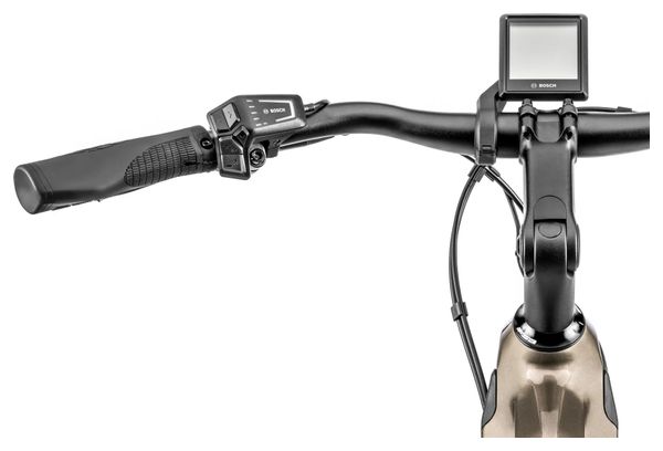 VTC Électrique Moustache Samedi 27 Xroad 3 Open Smart System Shimano Deore 10V 625 Wh 27.5'' Titane 2023