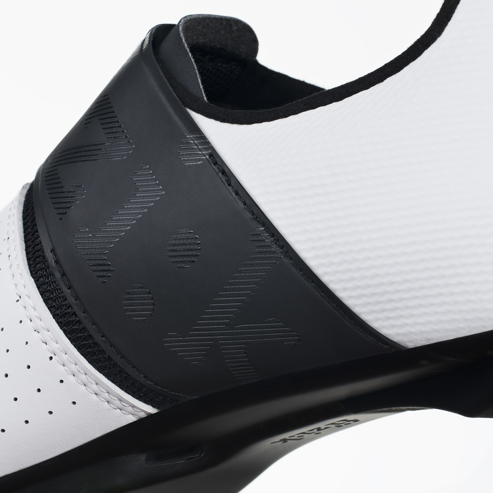 Fizik Vento Infinito Carbon 2 Wide Racersko Hvid