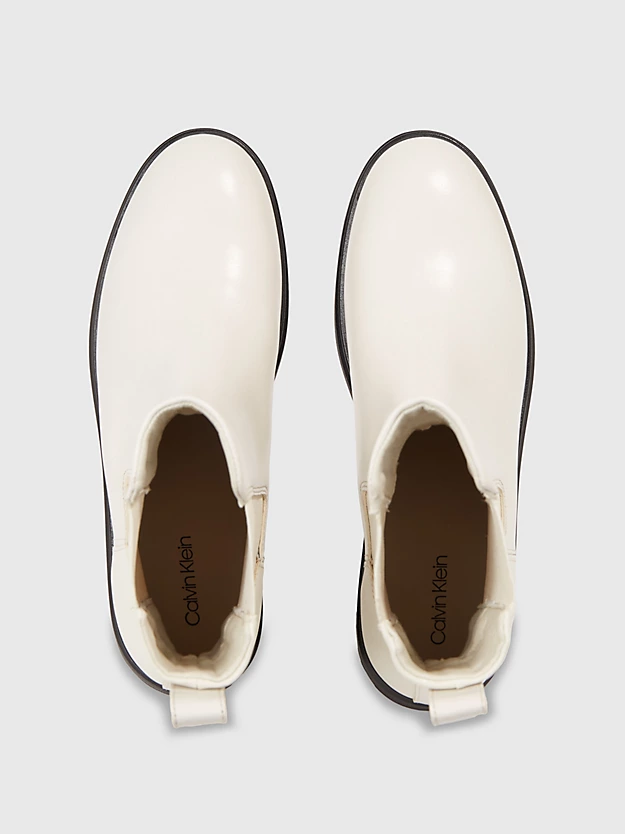 botas de couro até o tornozelo