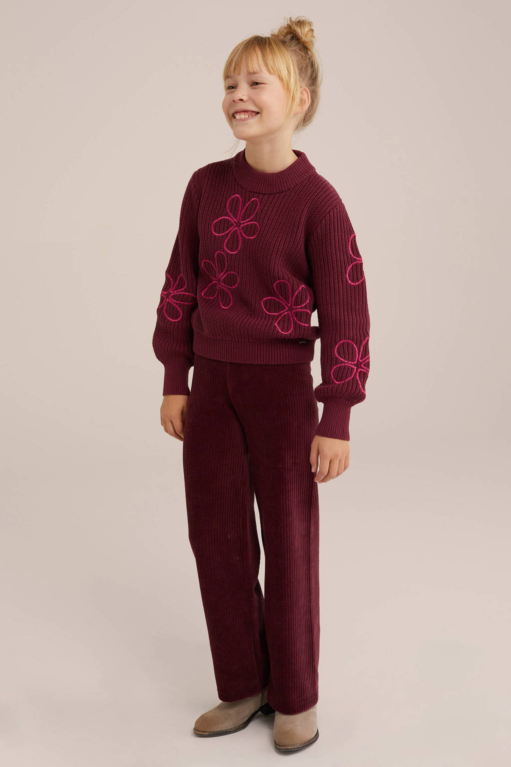 WE Fashion velours straight fit broek donkerrood