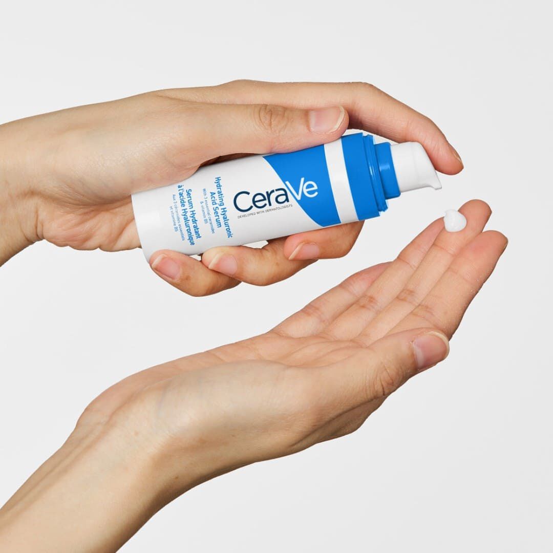 CERAVE  Sérum Hidratante com Ácido Hialurónico Hidrata e Restaura - 30ml