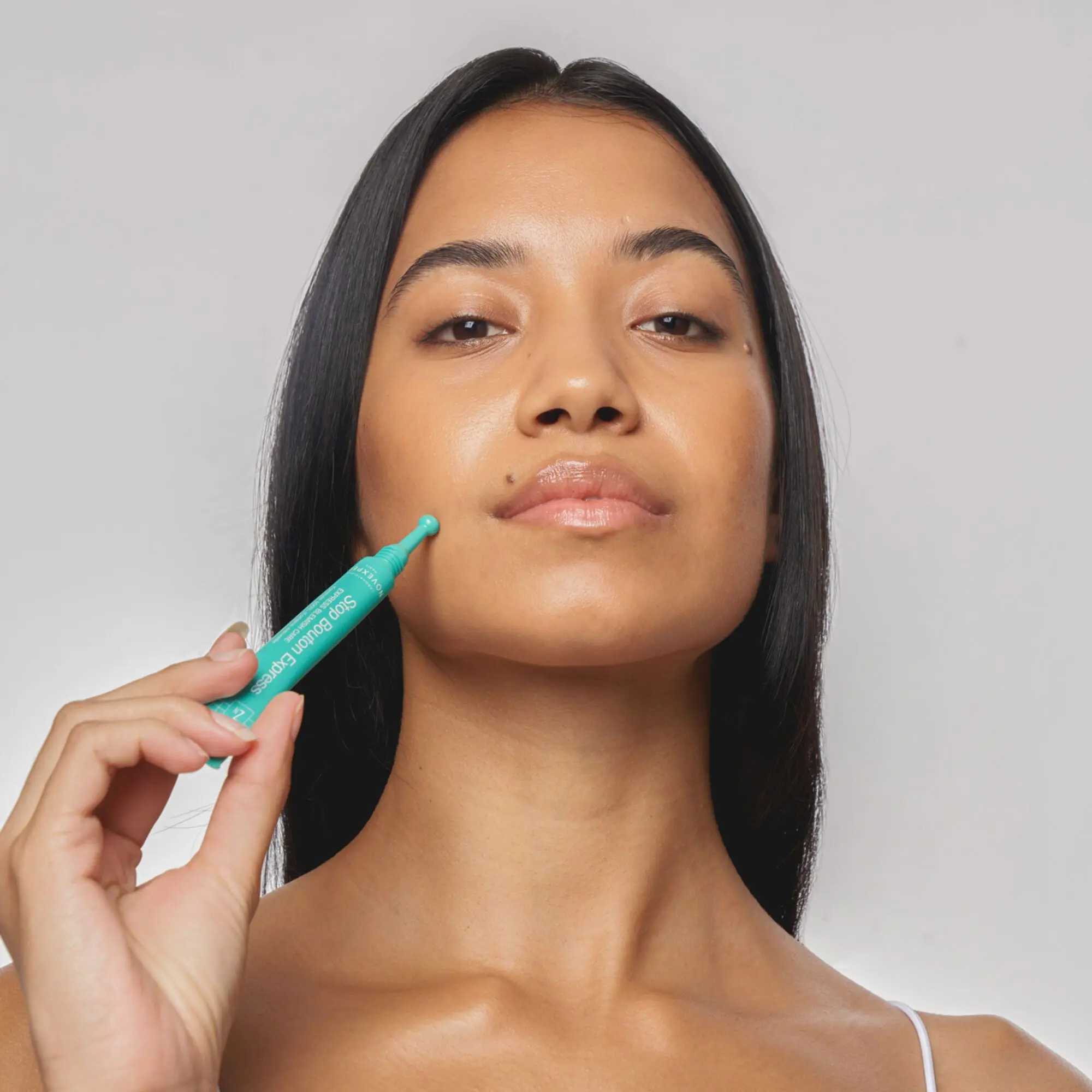 Novexpert - Stop Bouton Express Soin Traitant- Detox et peau parfaite